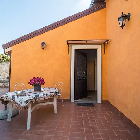 Villagata Frühstückspension Piedimonte Etneo